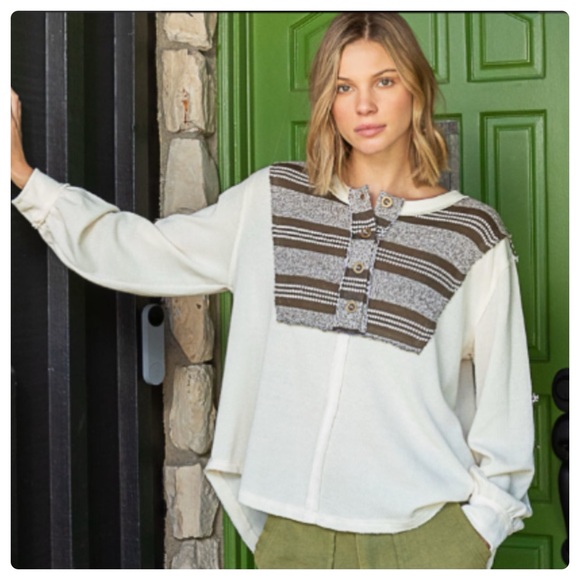 $35 start 38 LAST ONE ❤️POL oversized star top - Picture 4 of 8